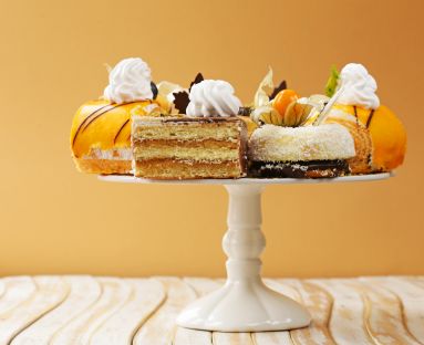 8 produktów, które można mrozić - ciasta i torty