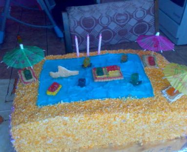 Tort basen  urodzinowy