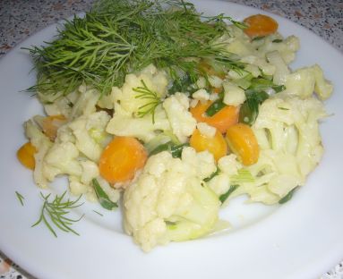 kalafior z warzywami