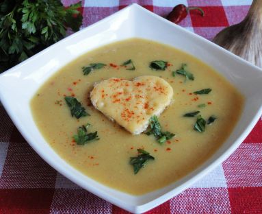 Cebulowa zupa-krem/ gorący kubek