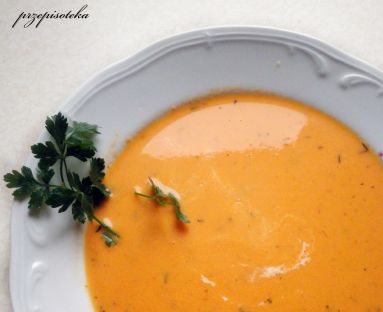 Zupa pomidorowa z mascarpone i suszonymi pomidorami
