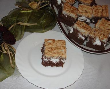 Ciasto z kremem czekoladowym i kokosem