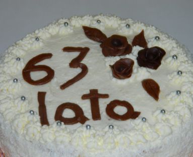 Tort śmietankowo-czekoladowy
