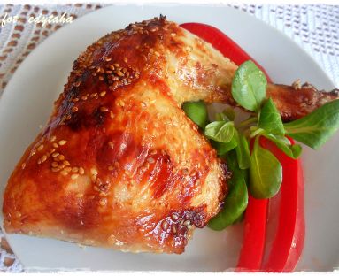 Kurczak pieczony w miodzie i sezamie