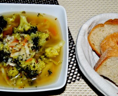 Zupa z brokułami