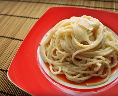 Maślane spaghetti