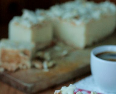 Ciasto waniliowe z kaszy manny na herbatnikach