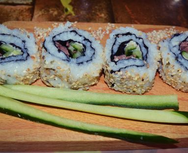 Domowe, odwrócone Sushi Maki w polskim wydaniu!