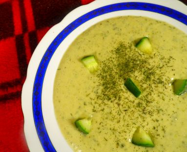 serowa zupa krem z zielonego ogórka
