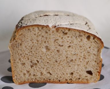 Chleb mleczny żytni