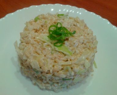 Sałatka z brązowego ryżu z biała kapustą