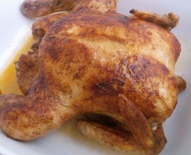 Pieczony kurczak miodowo-paprykowy.