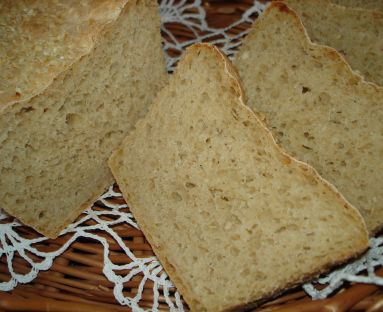 Chleb mieszany na kwasie z ogórków kiszonych