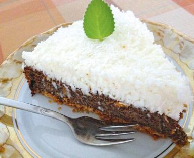 Tort makowo-kokosowy