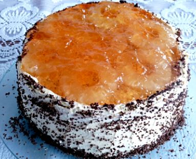 Tort ananasowy z kremem straciatella