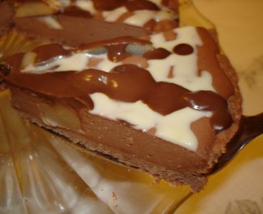 Mocno czekoladowa krucha tarta z gruszkami