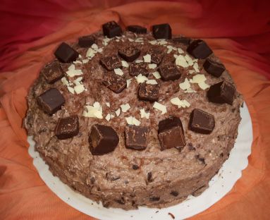 Tort trufkowo -czekoladowy
