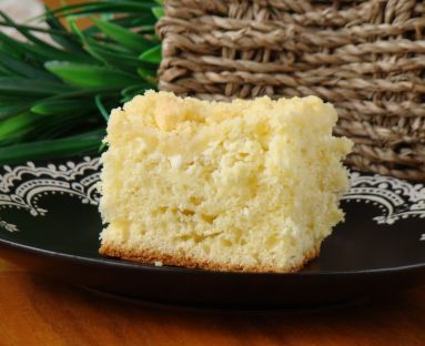 Ciasto drożdżowe z białym serem i kruszonką
