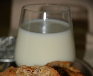 
Ciasteczka bananowe z białą czekoladą i słonymi orzeszkami ( bez jajek i masła)