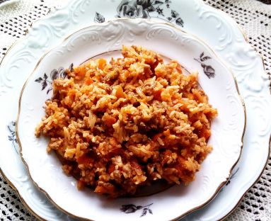 Ryż z warzywami i mięsem mielonym