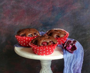 Kakaowe muffiny z wiśniami