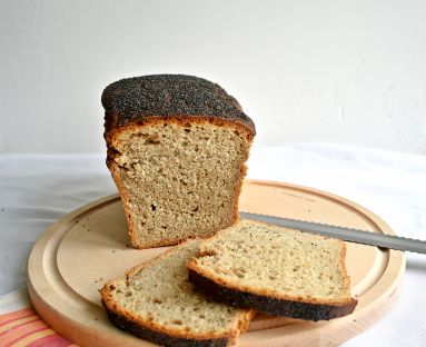 Chleb żytnio-pszenny ze słonecznikiem na zakwasie żytnim