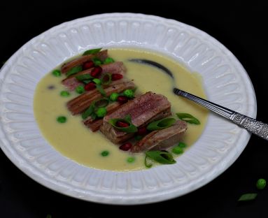 Selerowa zupa krem ze stekiem z tuńczyka