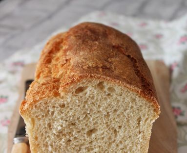 Łatwy chleb na świeżych drożdżach