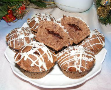 Muffiny (babeczki) piernikowe z marmoladą jabłkową i śliwkowym nadzieniem