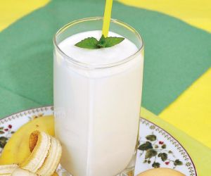 Szejk jogurtowo-bananowy
