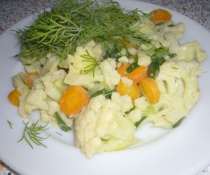 kalafior z warzywami
