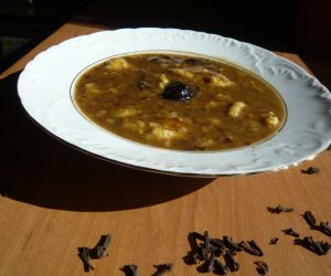 zupa z suszonych śliwek