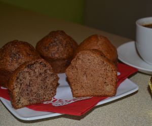 Muffinki cynamonowe i z czekoladą