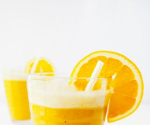 Smoothie pomarańczowo-bananowy