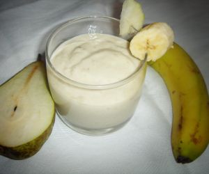 Bananowo-gruszkowy jogo shake