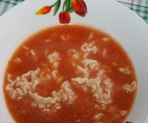 Zupa pomidorowa z makaronem wg Marty Ryżek - Kalkowskiej
