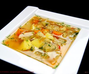 Zupa z kapusty pekińskiej 
