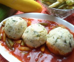pulpeciki jaglane w fasolkowo-pomidorowym sosie