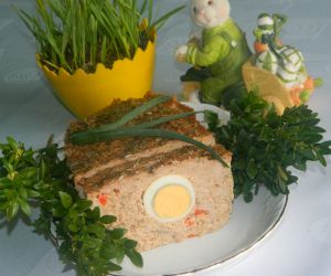 Wielkanocna pieczeń rzymska z jajkiem