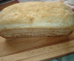 Chleb na kwasie z ogórków kiszonych