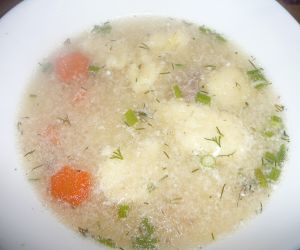 zupa koperkowa z kluseczkami