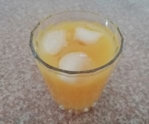 Pomaranczowy drink amaretto