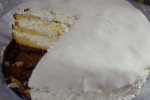 Tort biały