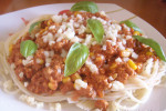 spaghetti mięsno-serowo-ziołowe