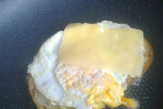 tosty z jajkiem i serem