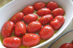 Pieczone pomidory w ziołowej zalewie