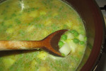 Lekka zupa z sałatą rzymską