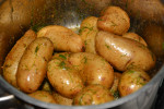 Polędwiczka wieprzowa pieczona z młodymi ziemniakami