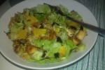 Salatka z grilowanym indykiem i pomarancza