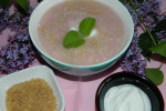 Zupa z rabarbaru na jogurcie z cukrem trzcinowym